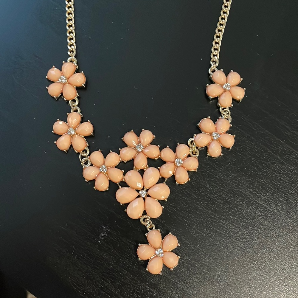 Floral statement necklace